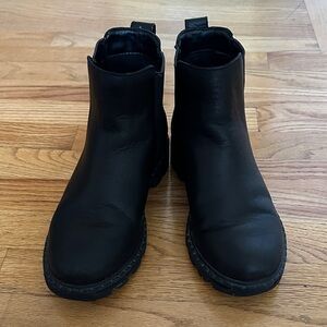 Sorel Women’s Lennox Chelsea Boots